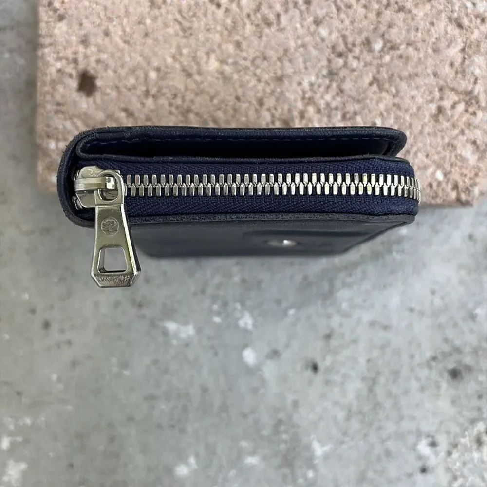 Longchamp  wallet